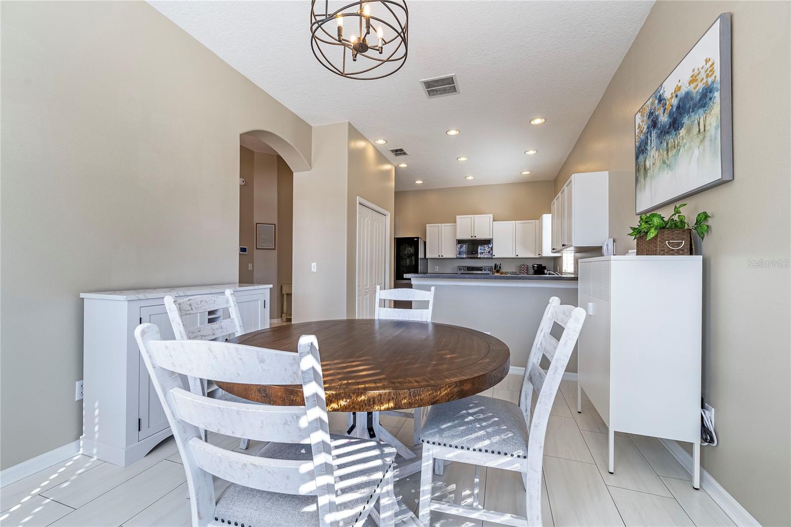 Image 17 of 50 For 620 Tuscan Hills Boulevard