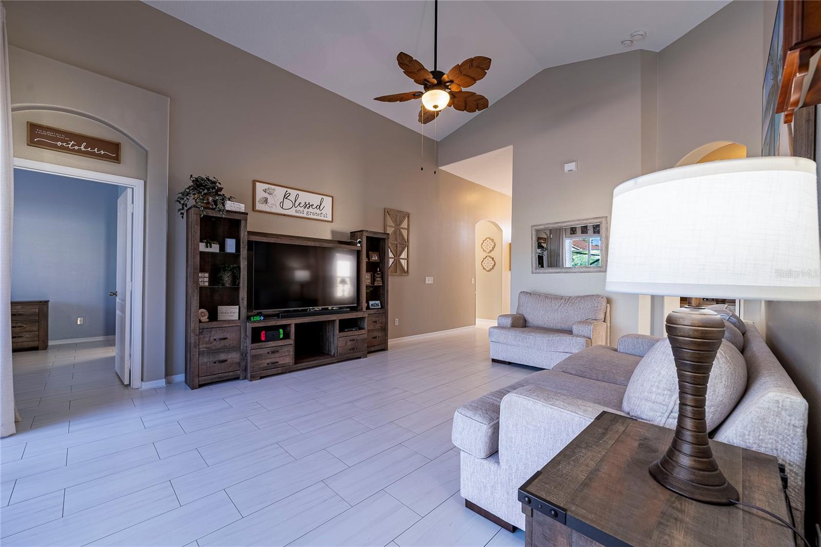 Image 19 of 50 For 620 Tuscan Hills Boulevard