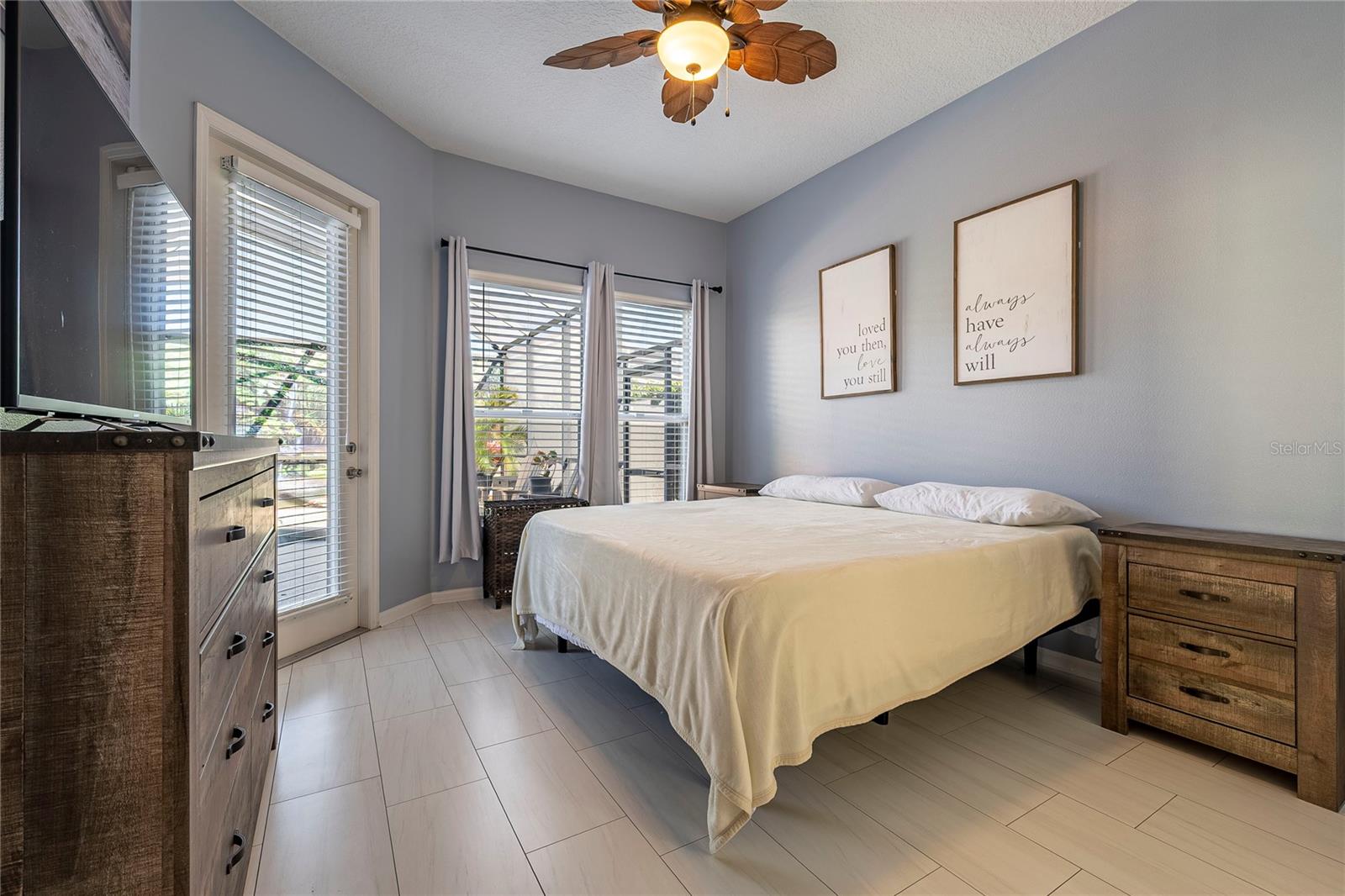 Image 23 of 50 For 620 Tuscan Hills Boulevard