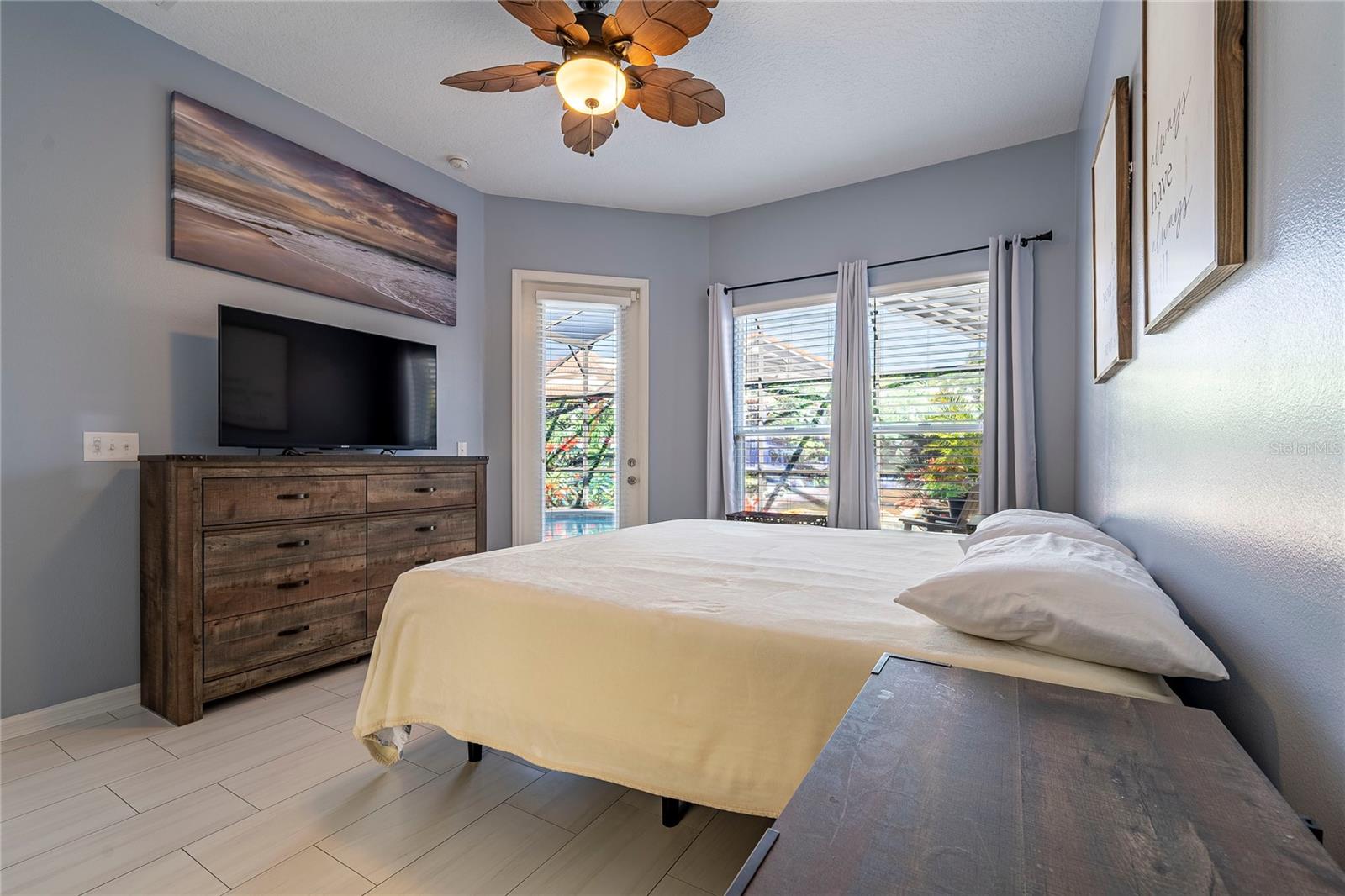 Image 24 of 50 For 620 Tuscan Hills Boulevard