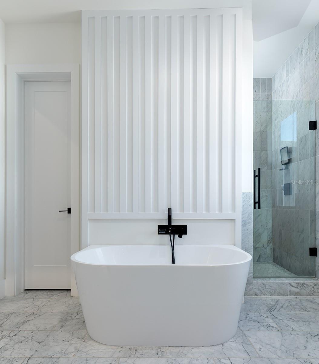 Image 14 of 25 For 3438 Fairway Lane