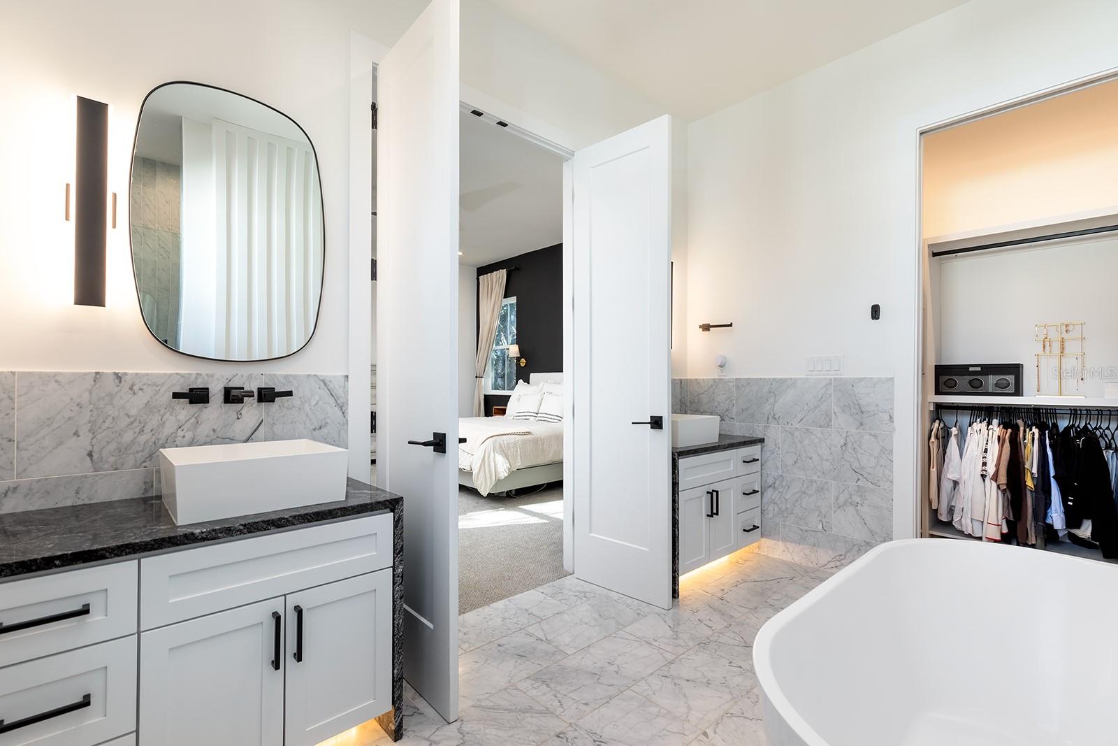 Image 17 of 25 For 3438 Fairway Lane