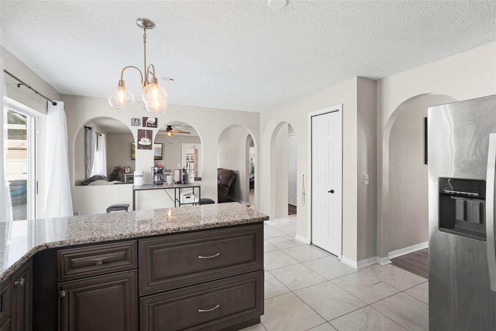 Image 13 of 43 For 1643 Ridgemoor Drive