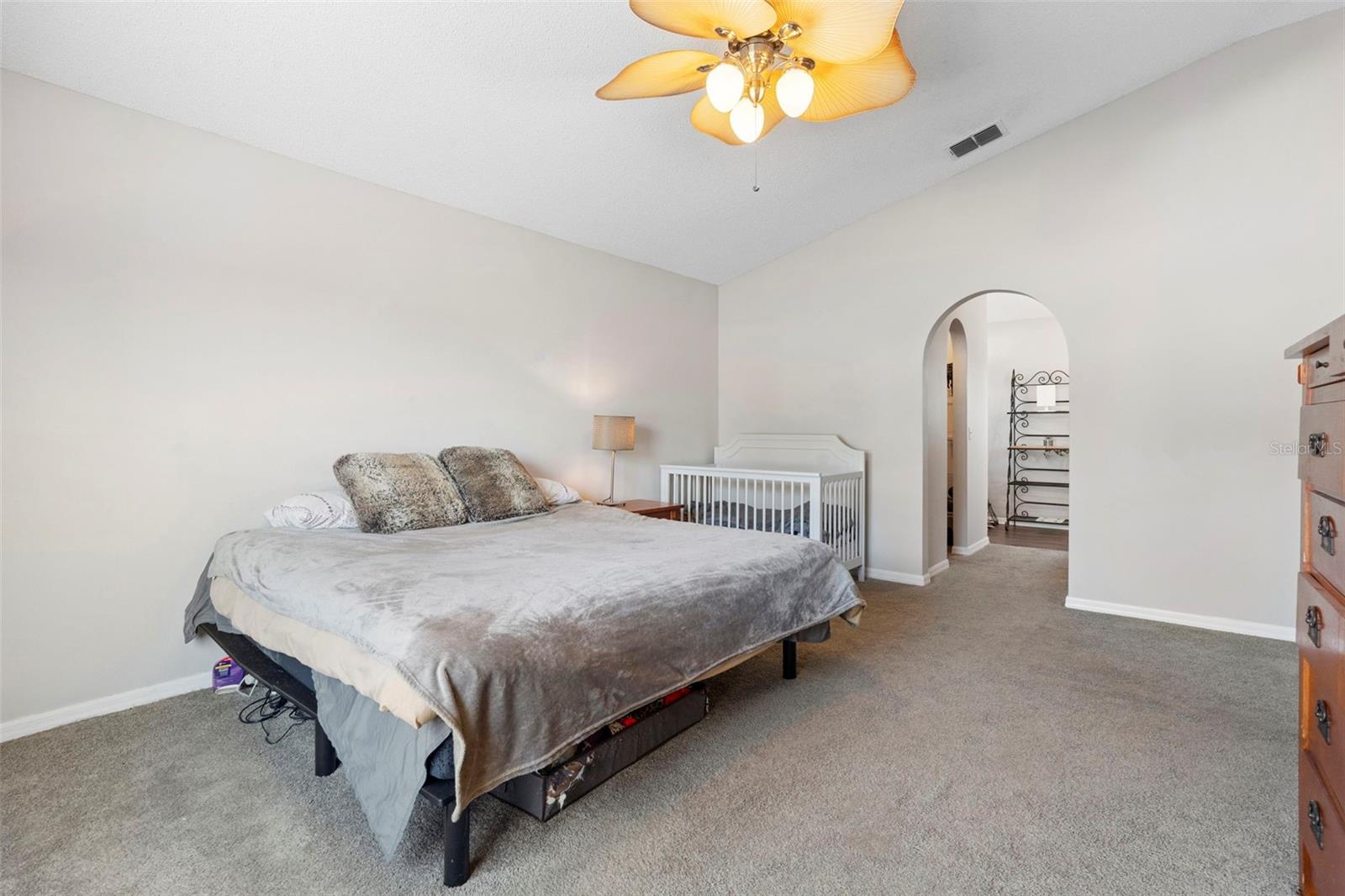 Image 23 of 43 For 1643 Ridgemoor Drive