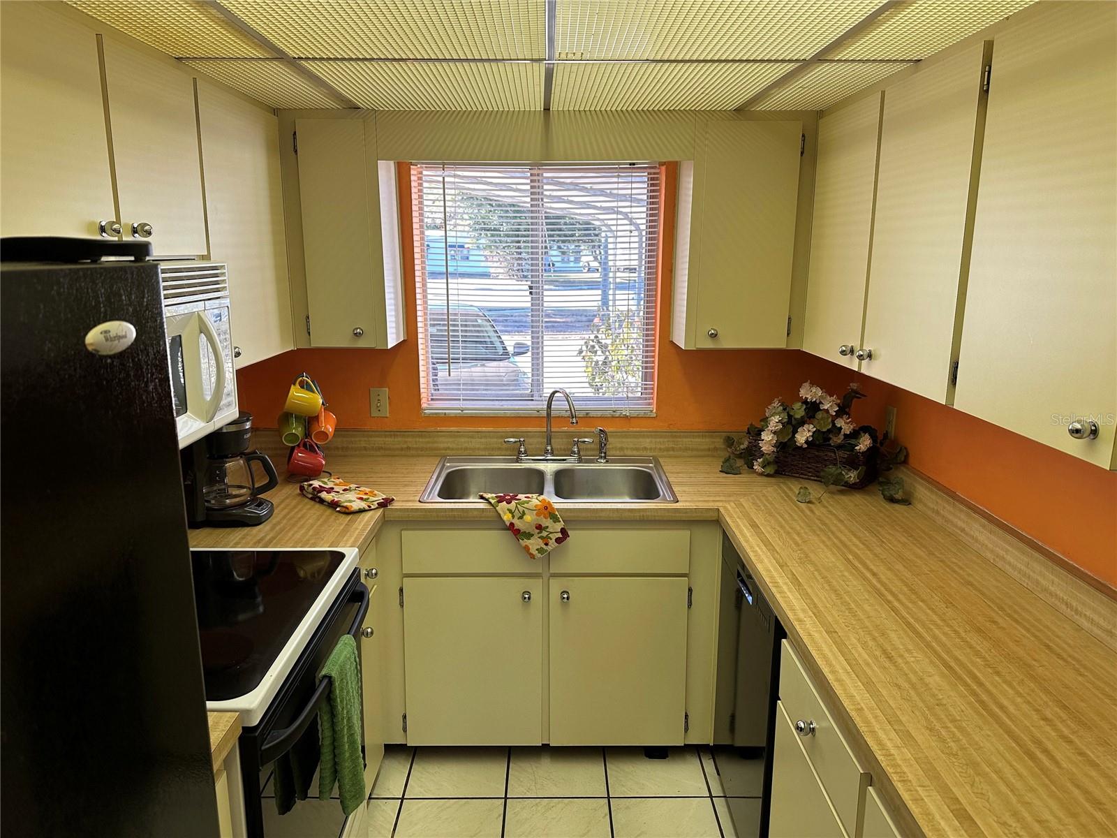 Image 17 of 87 For 57 Oxalis Drive