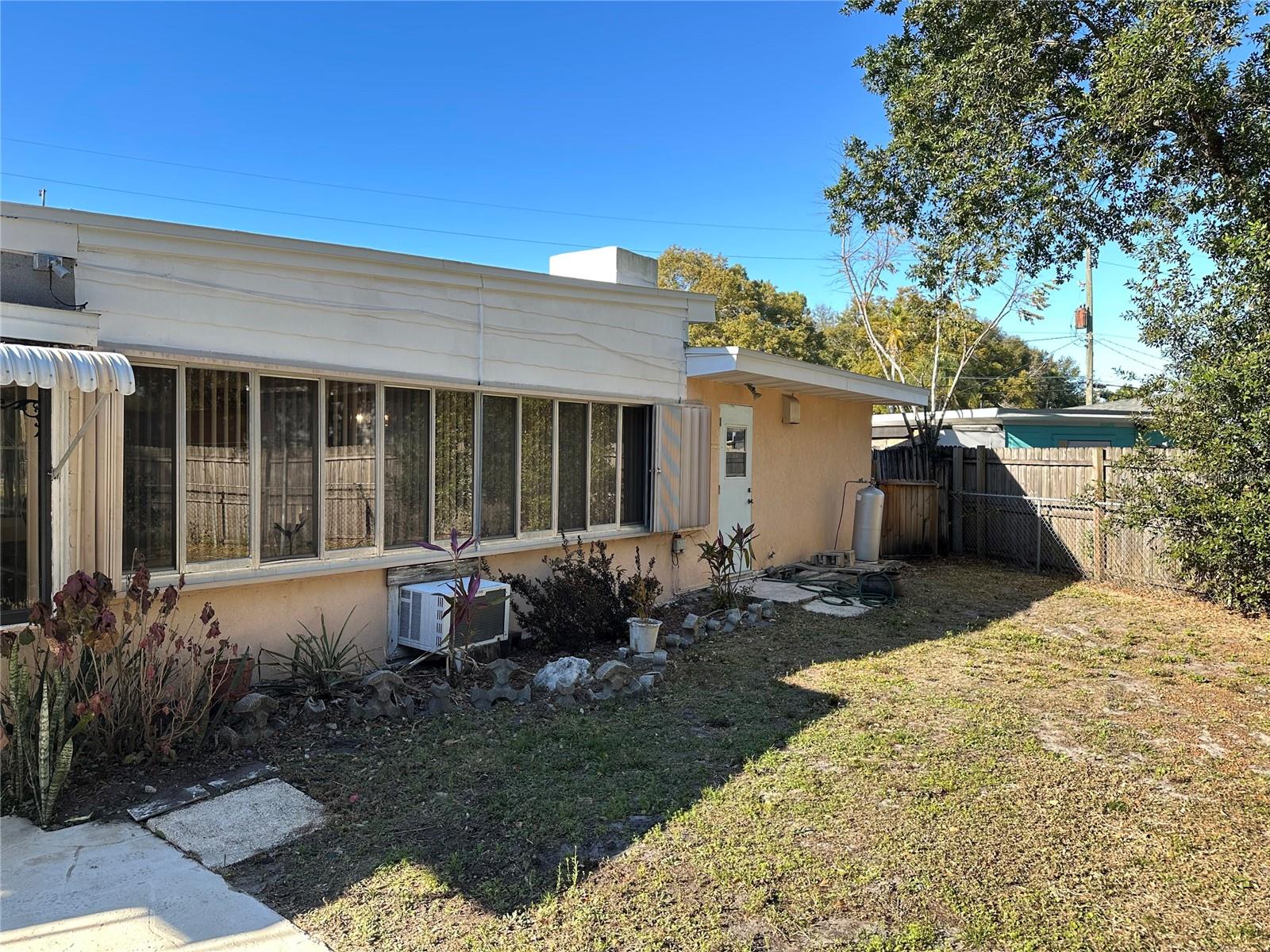 Image 54 of 87 For 57 Oxalis Drive