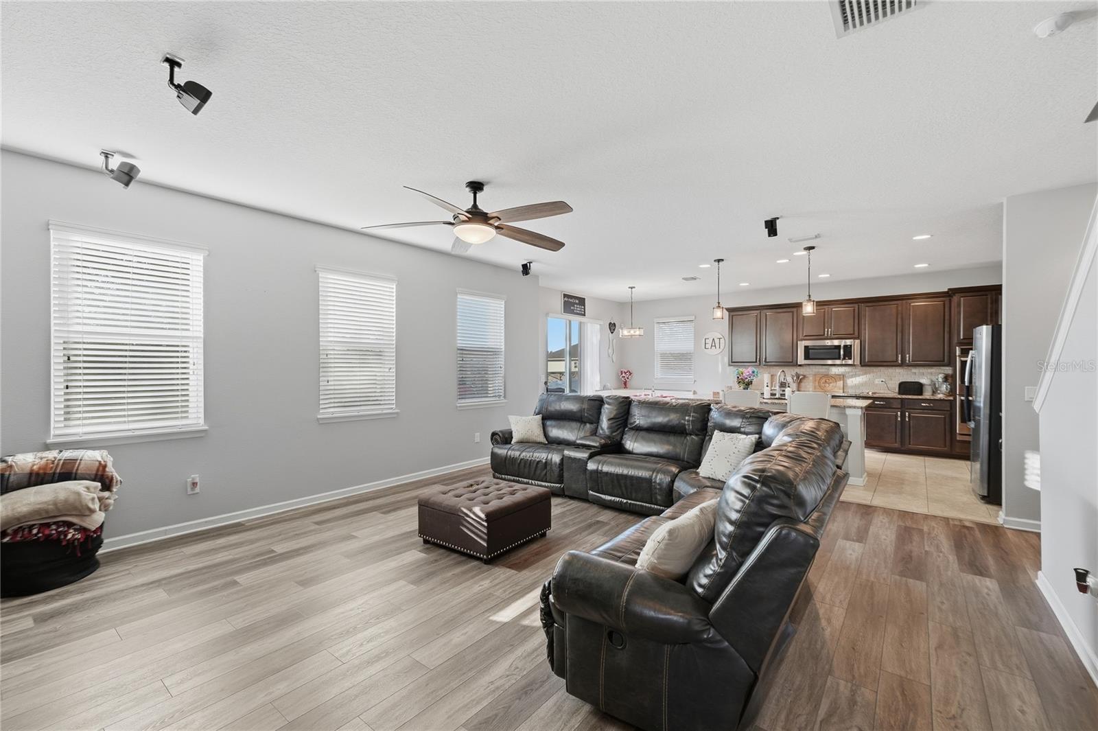 Image 21 of 38 For 3510 Chandler Estates Drive