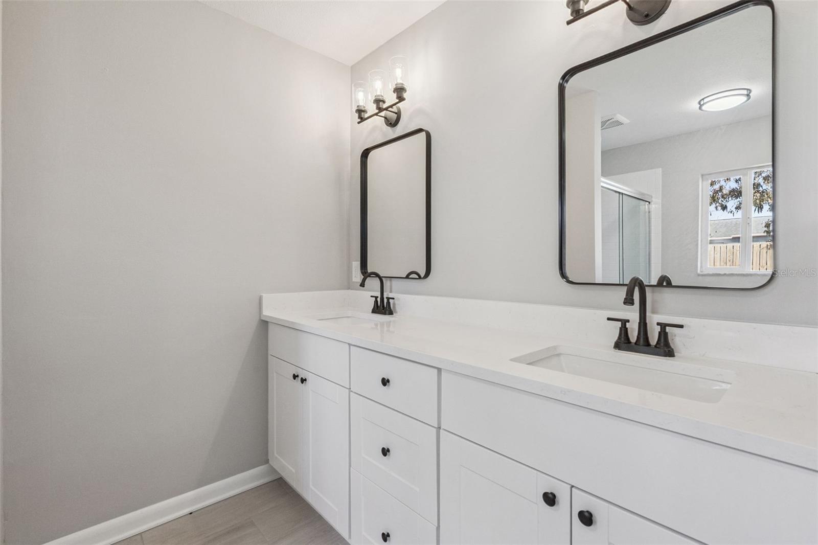 Image 14 of 35 For 2948 Talladega Drive