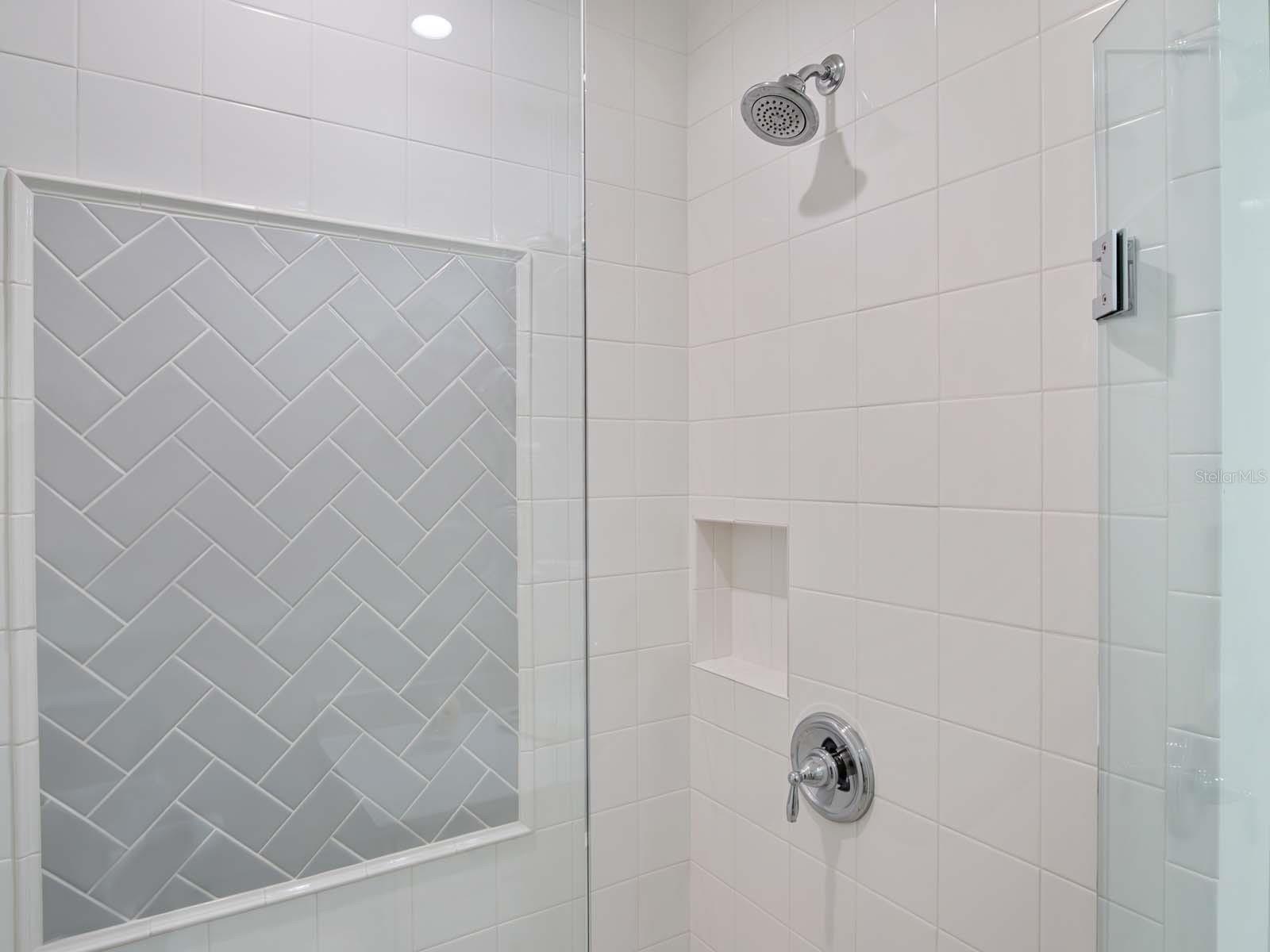 Image 29 of 47 For 10371 Kensington Shore Drive H-201