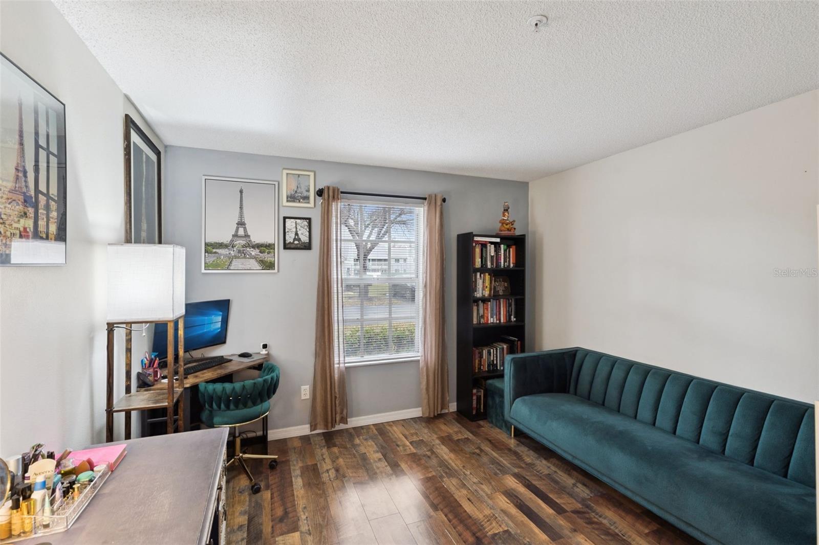 Image 15 of 25 For 5271 Whitstable Way 2504