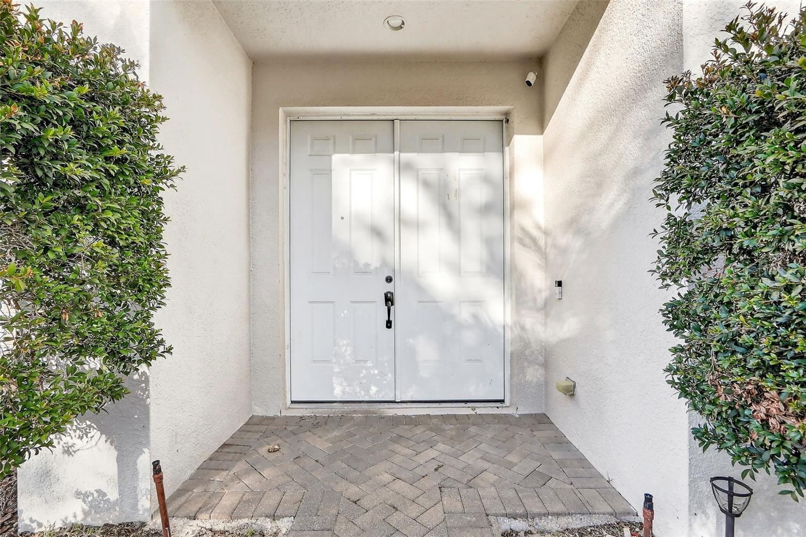 Image 13 of 32 For 695 Longford Loop