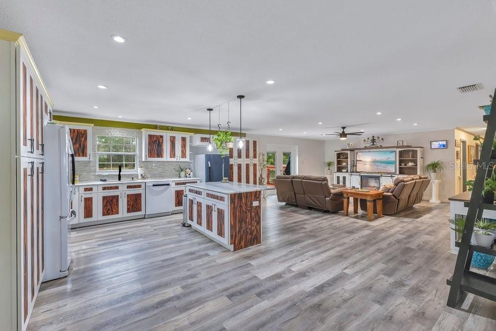 Image 16 of 35 For 4429 Quail Run