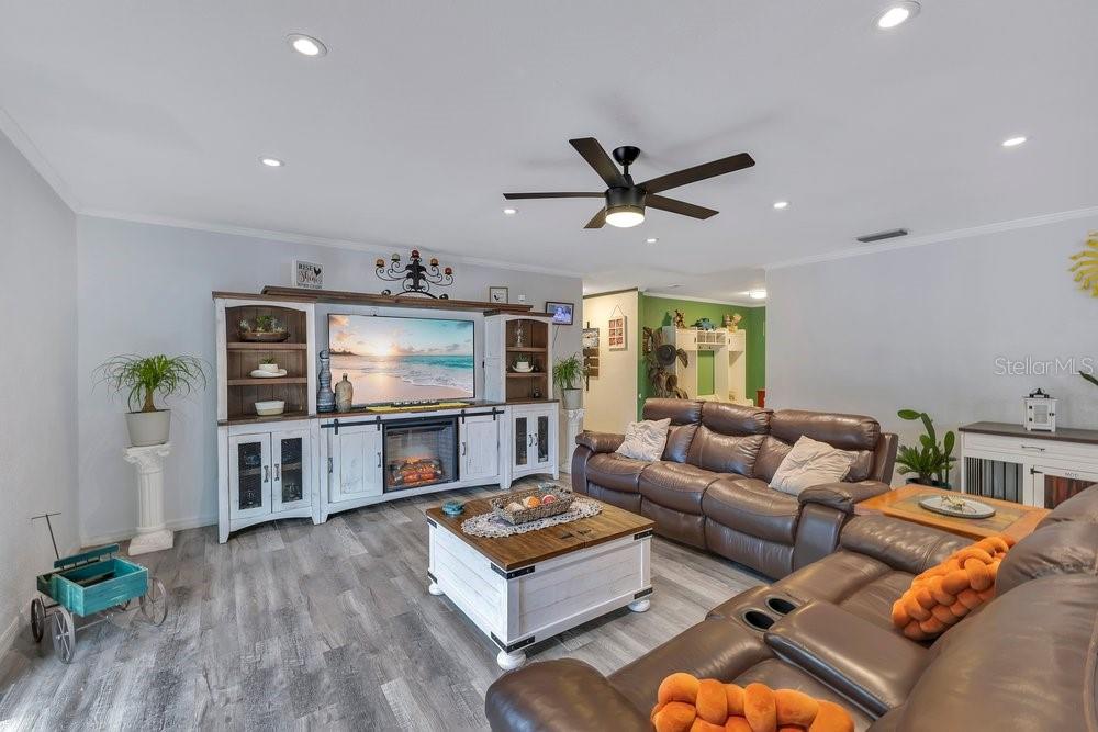 Image 6 of 35 For 4429 Quail Run