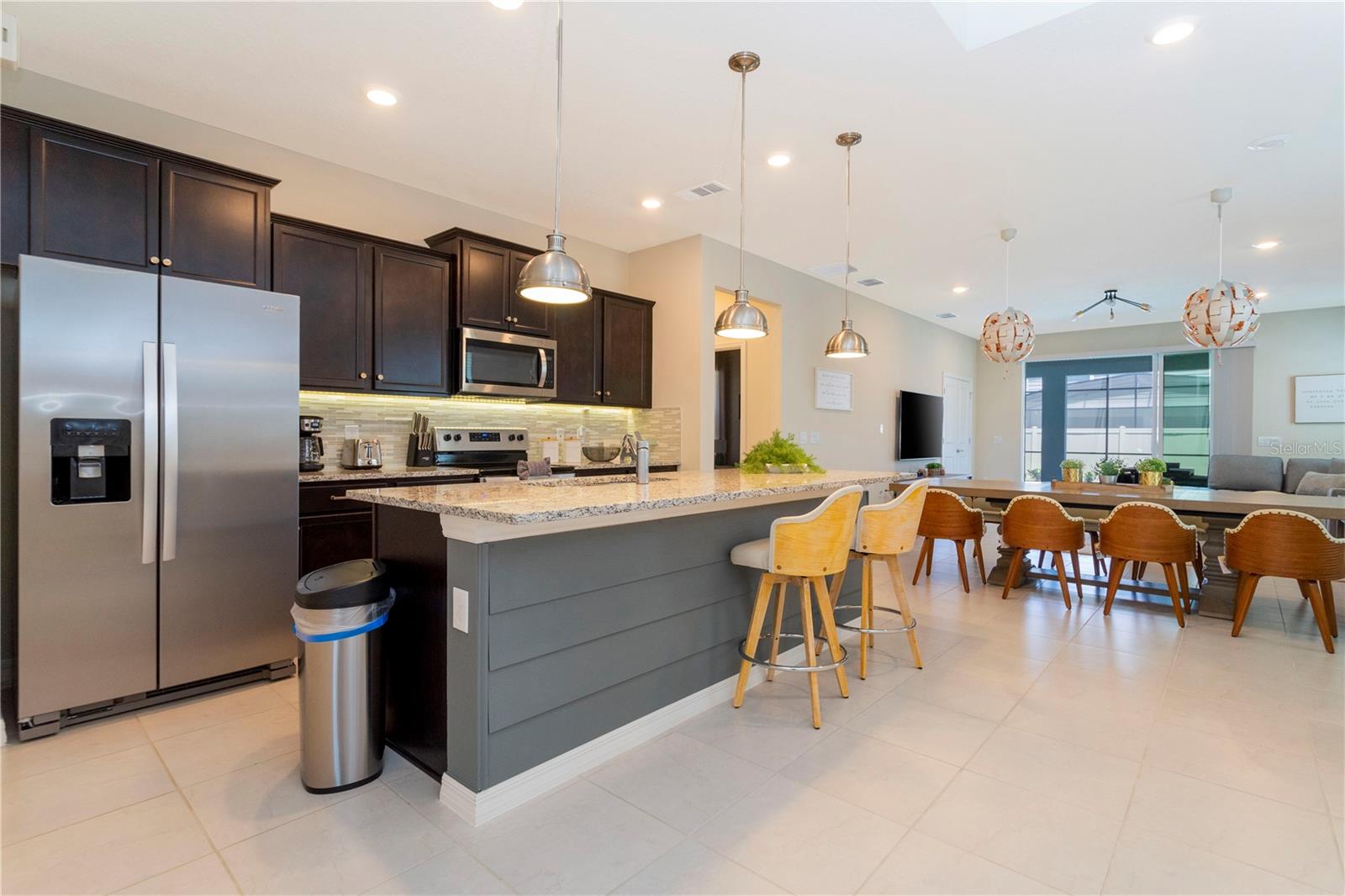 Image 14 of 94 For 3344 Lilac Way