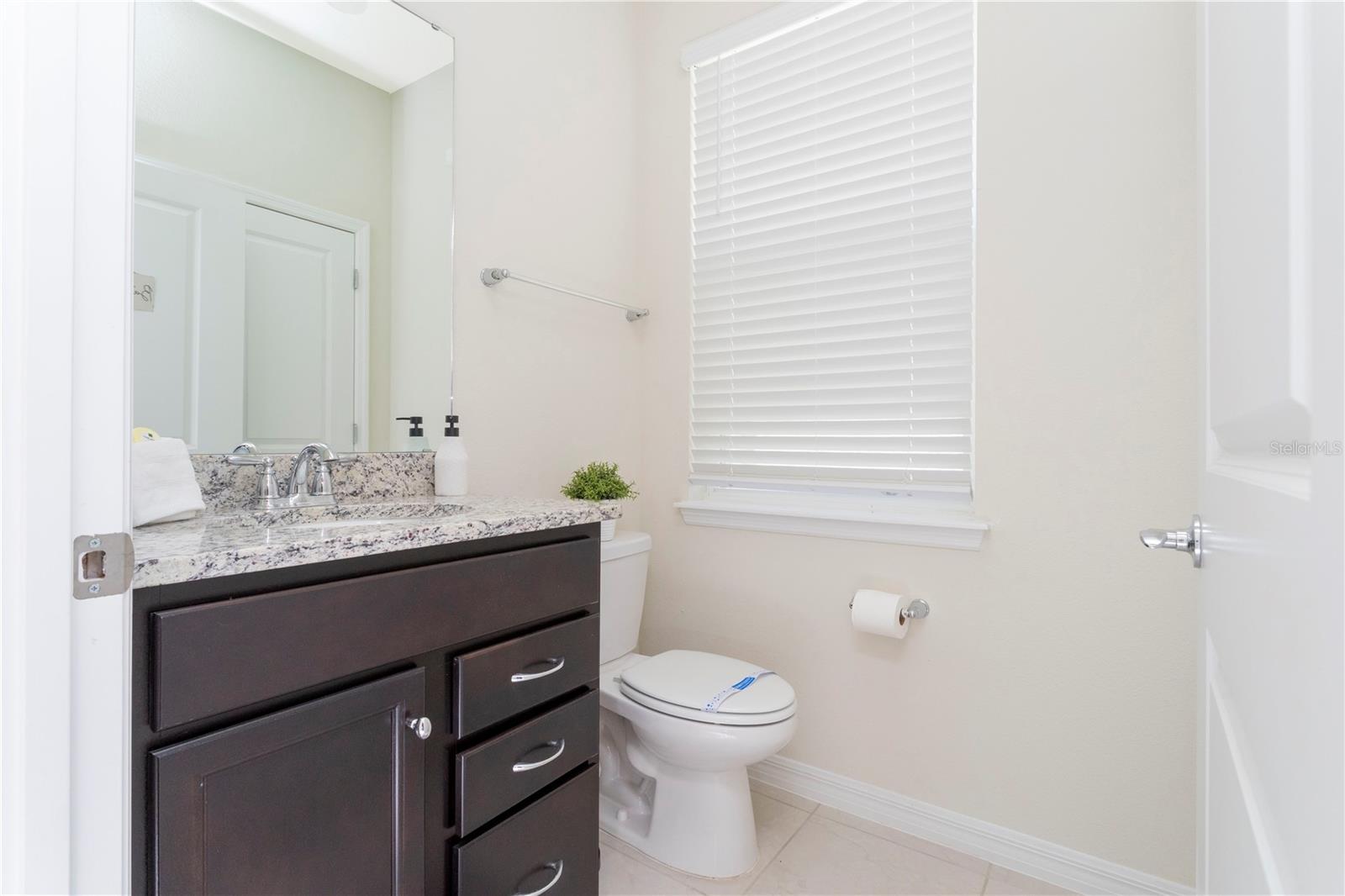 Image 18 of 94 For 3344 Lilac Way