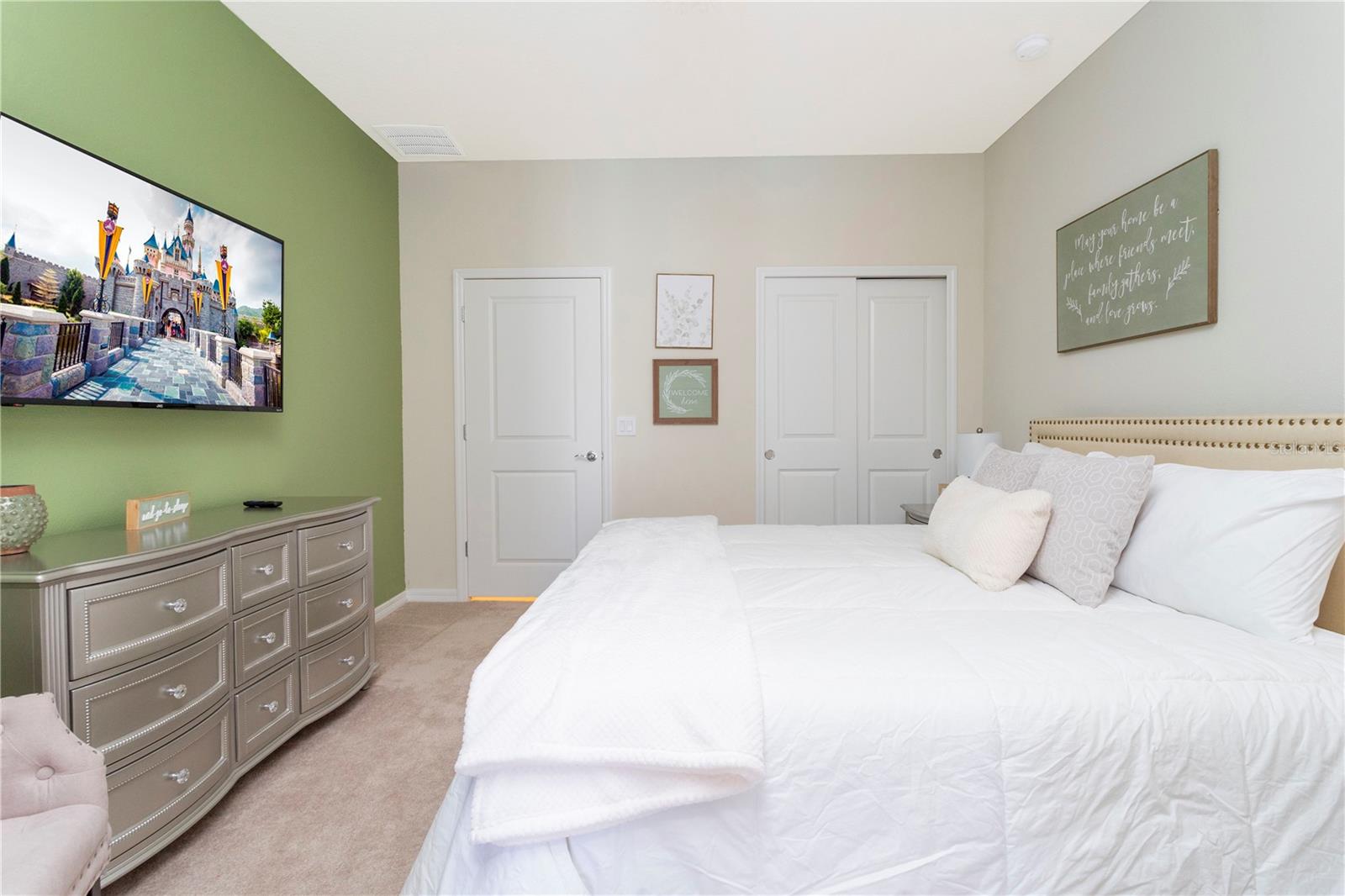 Image 22 of 94 For 3344 Lilac Way