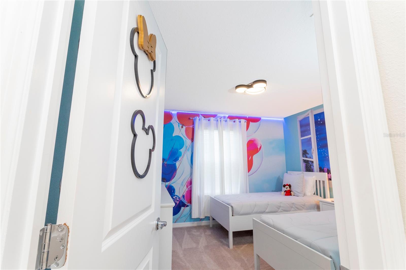 Image 31 of 94 For 3344 Lilac Way