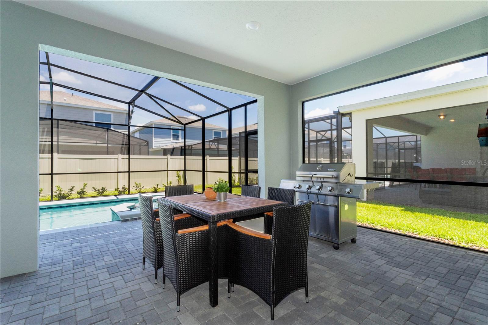 Image 5 of 94 For 3344 Lilac Way