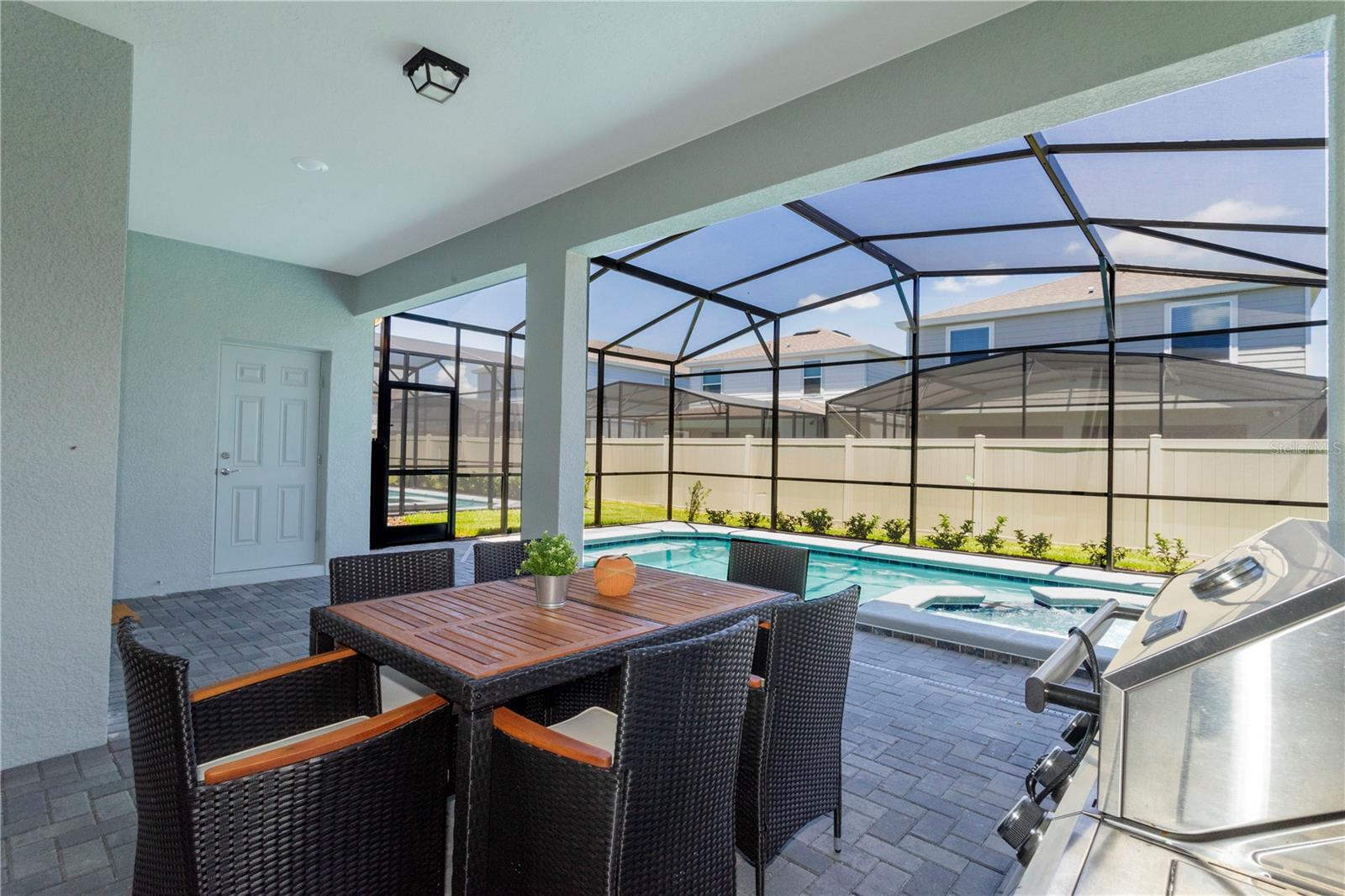 Image 7 of 94 For 3344 Lilac Way