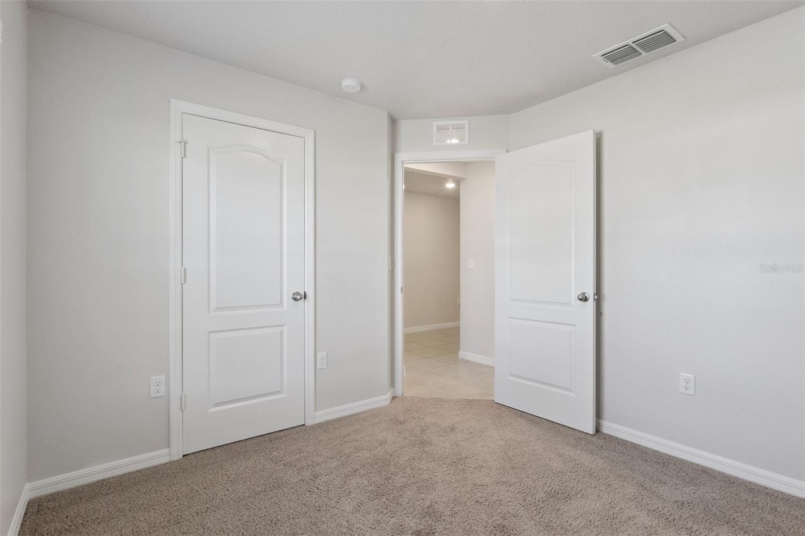 Image 17 of 33 For 12023 Indian Grass Way