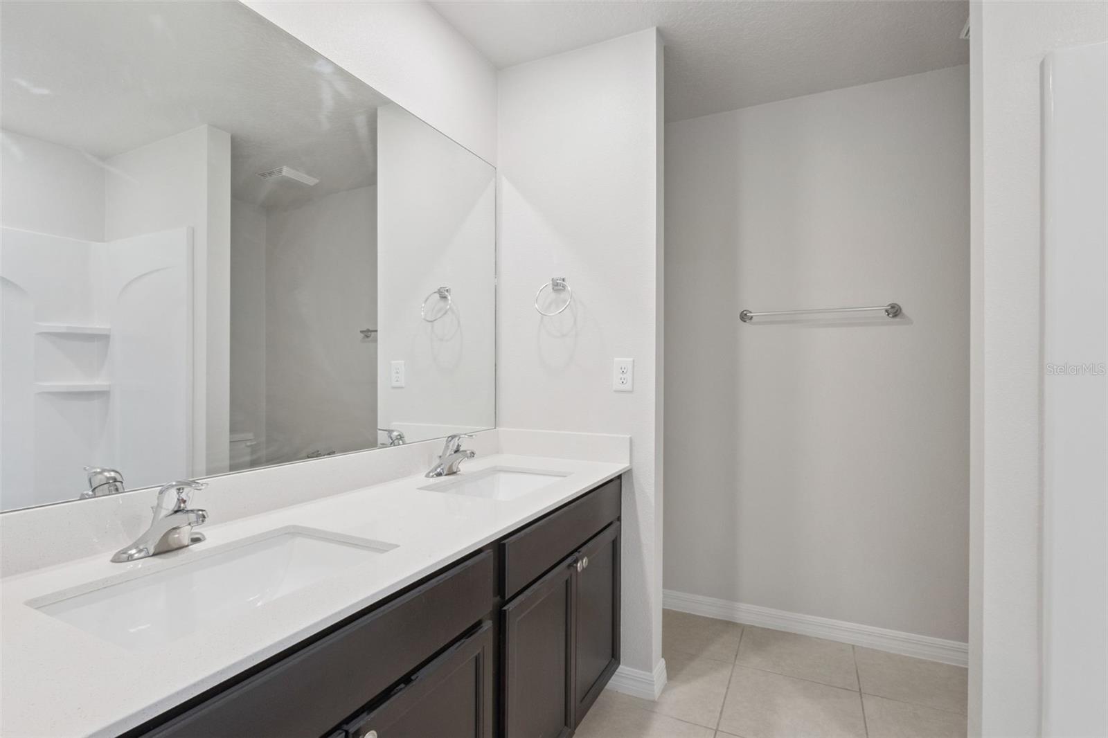 Image 22 of 33 For 12023 Indian Grass Way