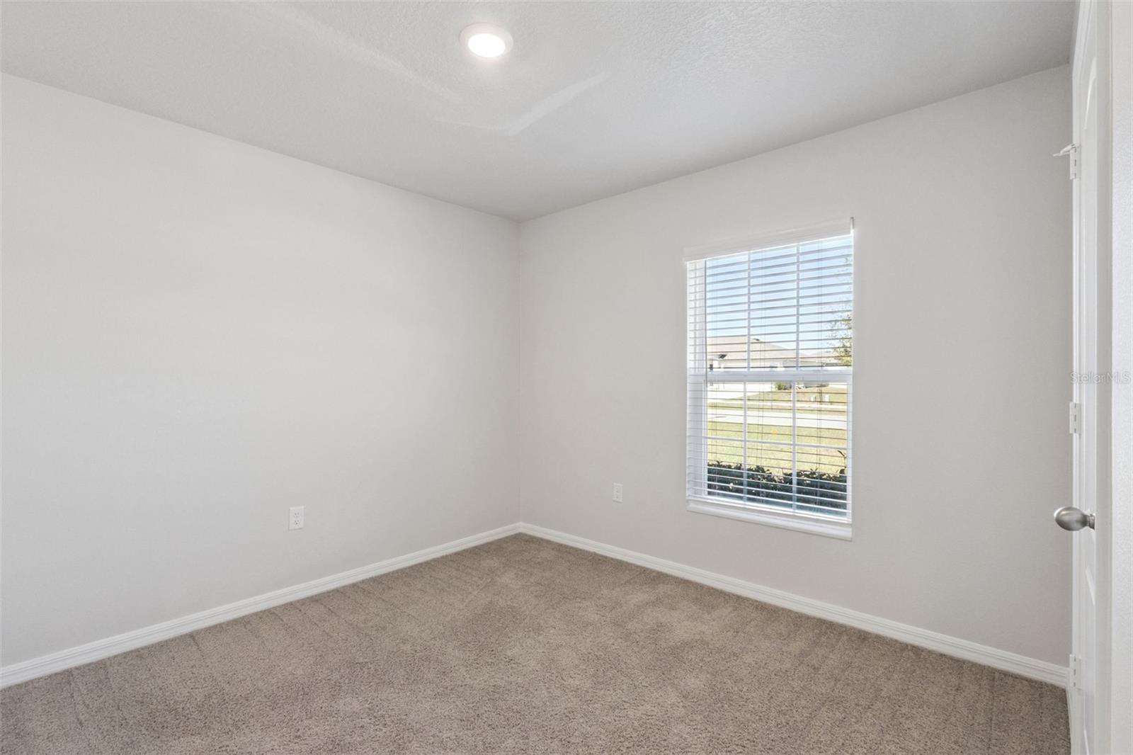 Image 26 of 33 For 12023 Indian Grass Way