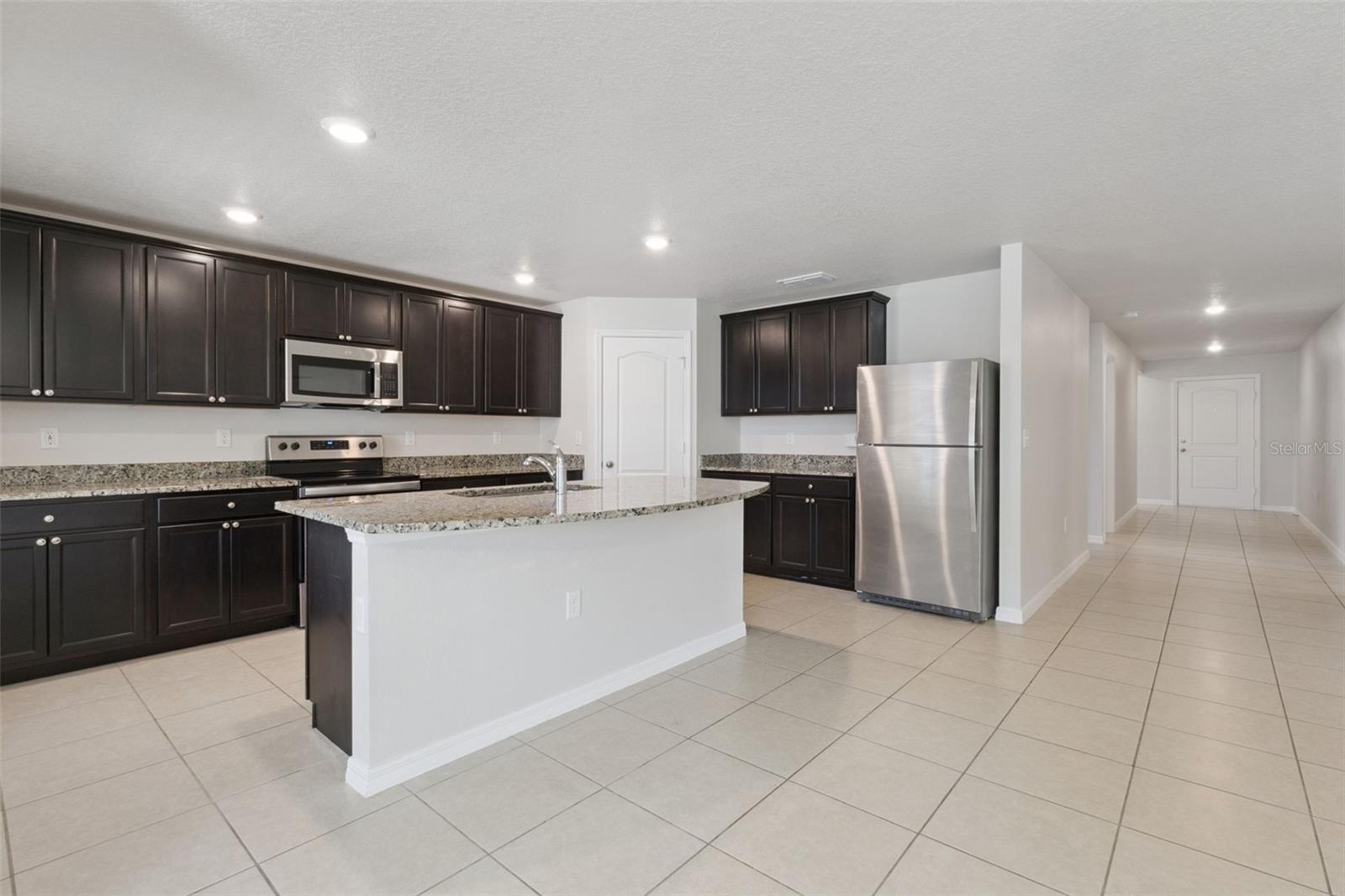 Image 7 of 33 For 12023 Indian Grass Way