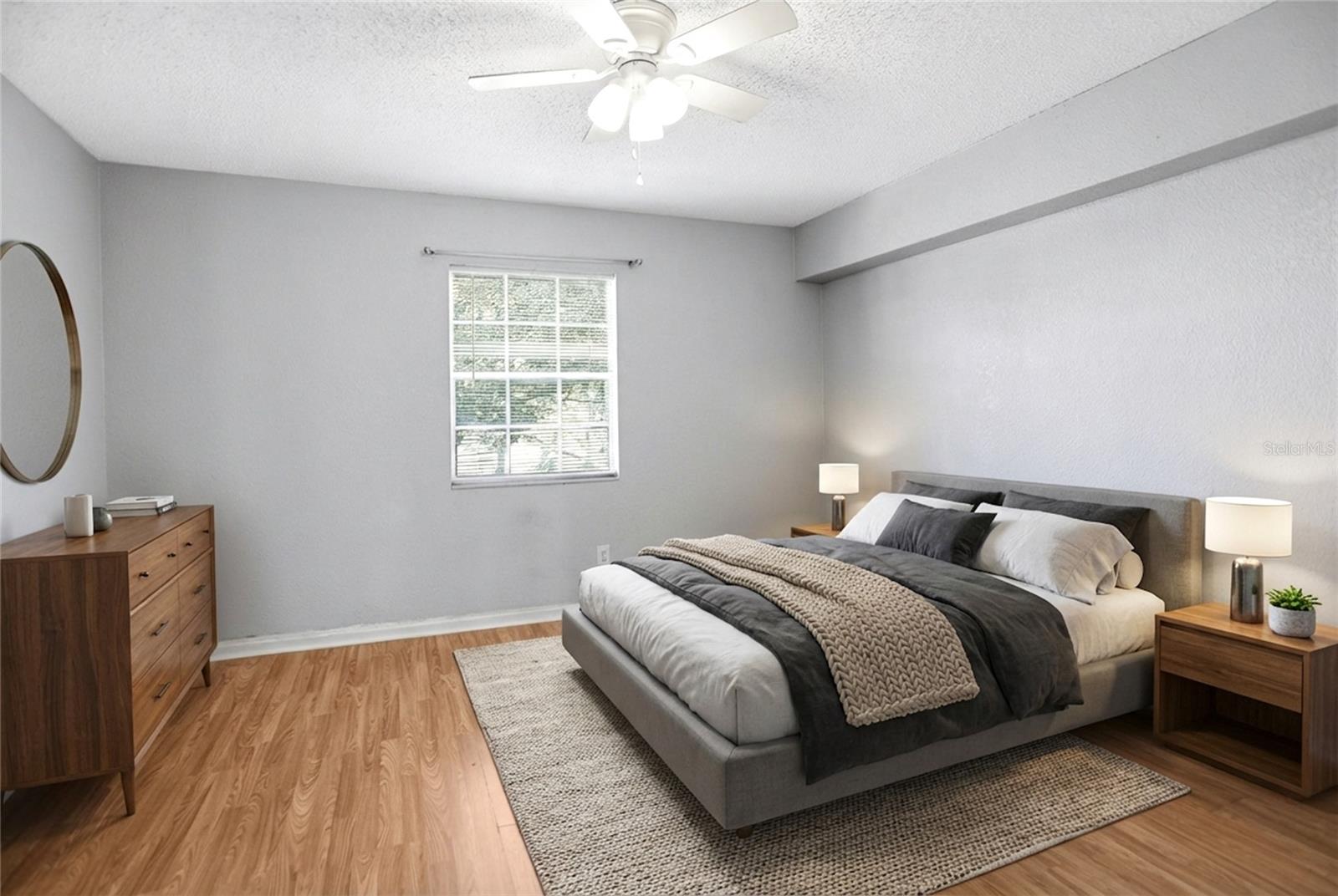 Image 5 of 23 For 302 Lewfield Circle 302