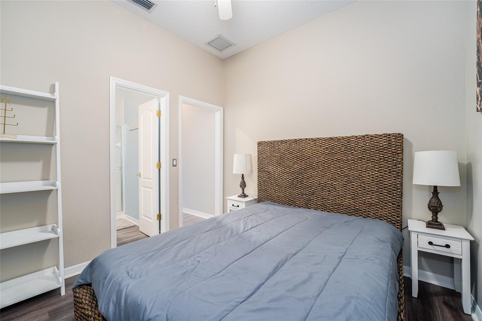 Image 21 of 25 For 9502 Portbury Drive