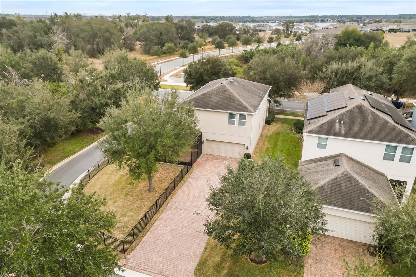 Image 29 of 33 For 15201 Murcott Blossom Boulevard