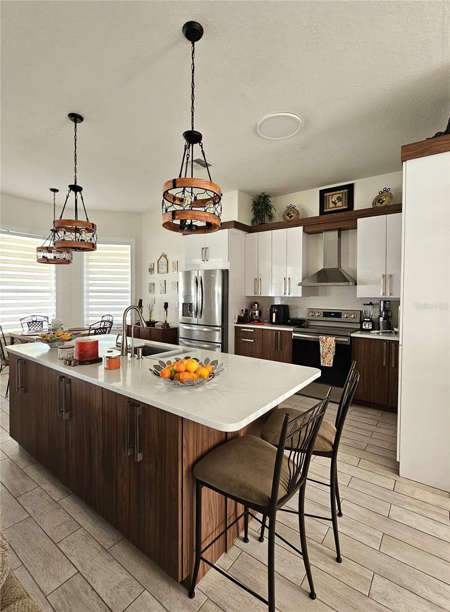 Image 10 of 39 For 2826 Middleton Circle