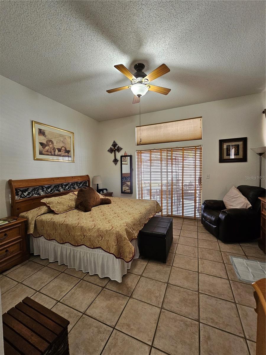 Image 17 of 39 For 2826 Middleton Circle