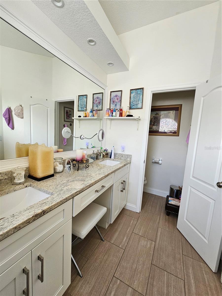 Image 21 of 39 For 2826 Middleton Circle