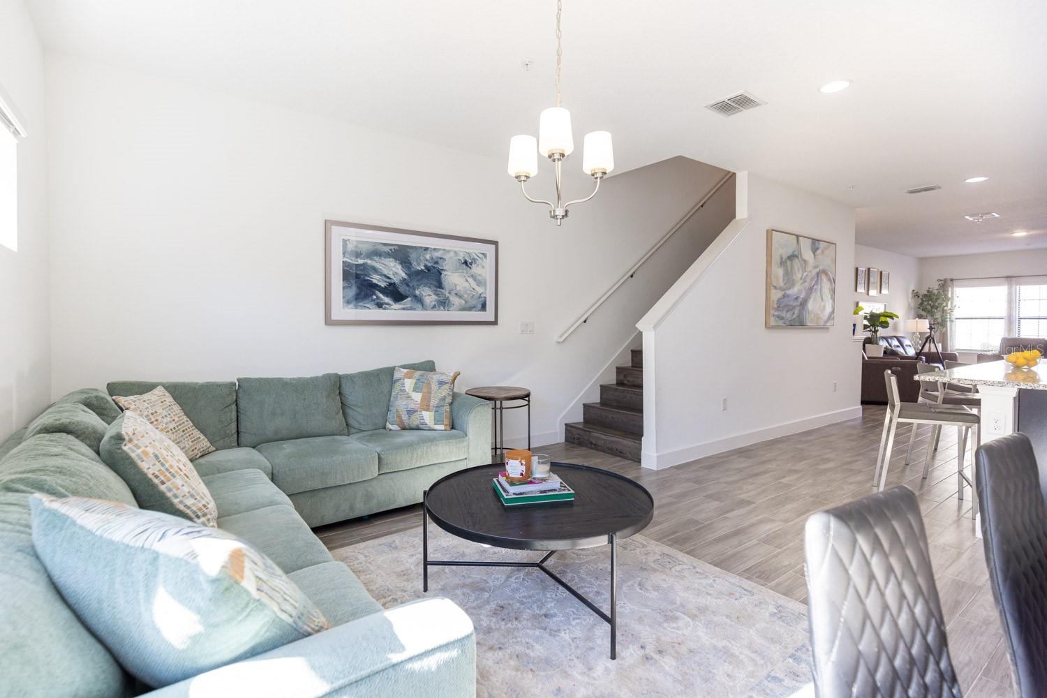 Image 20 of 41 For 461 Diamond Dove Cove