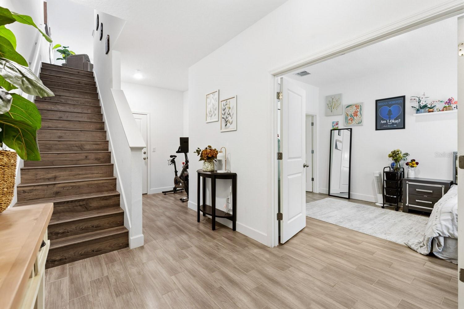 Image 21 of 41 For 461 Diamond Dove Cove