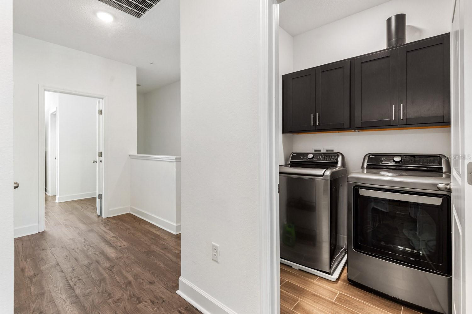 Image 28 of 41 For 461 Diamond Dove Cove