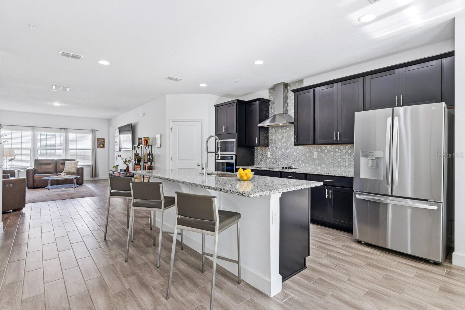 Image 6 of 41 For 461 Diamond Dove Cove