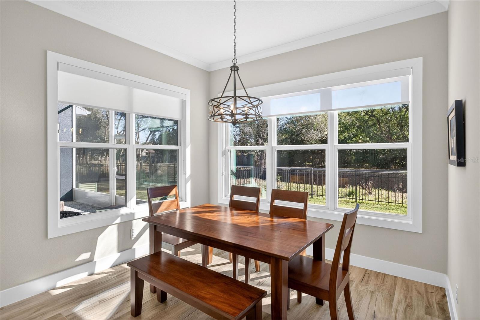 Image 10 of 47 For 520 Fitzwalter Drive