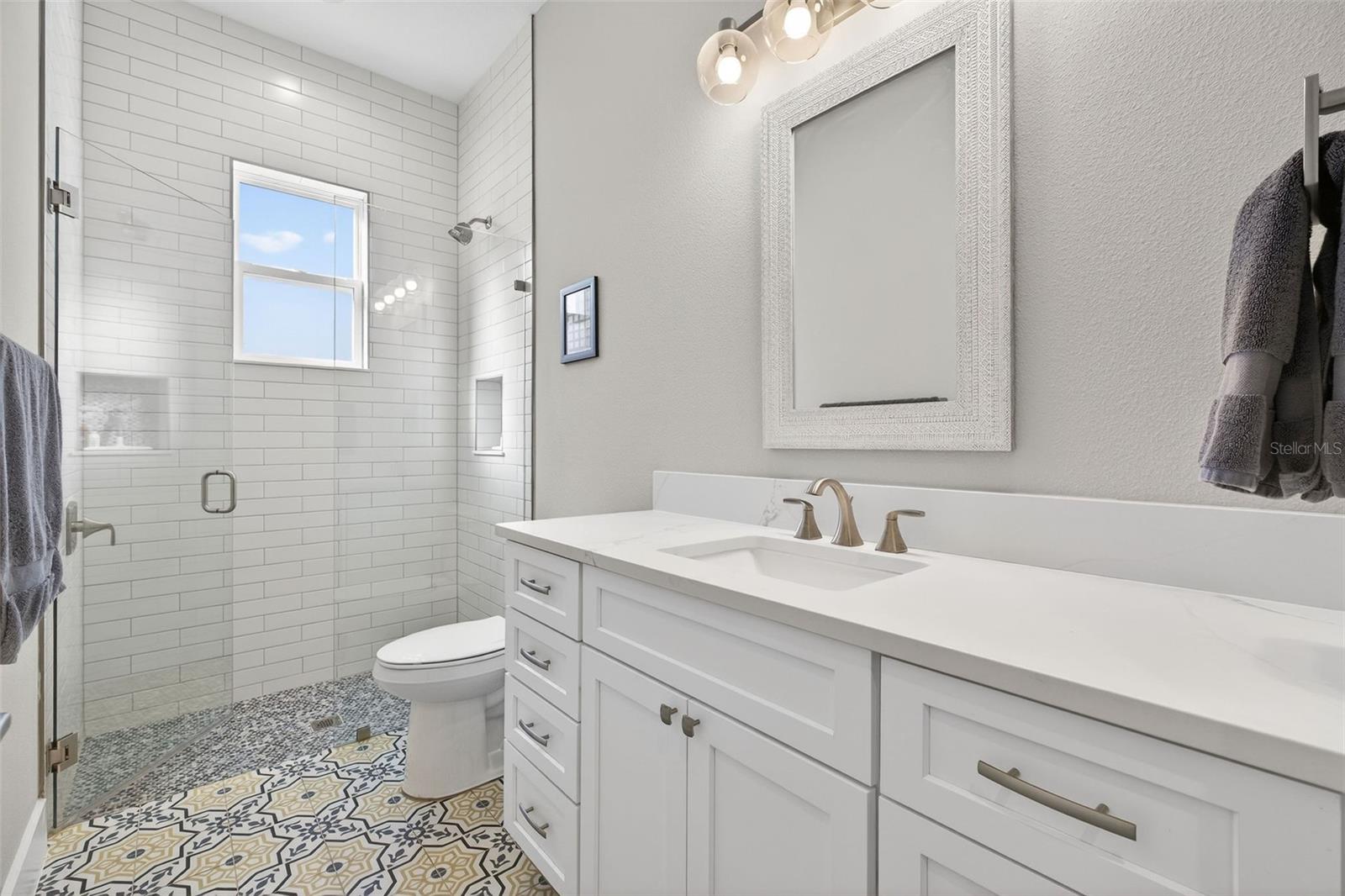 Image 19 of 47 For 520 Fitzwalter Drive