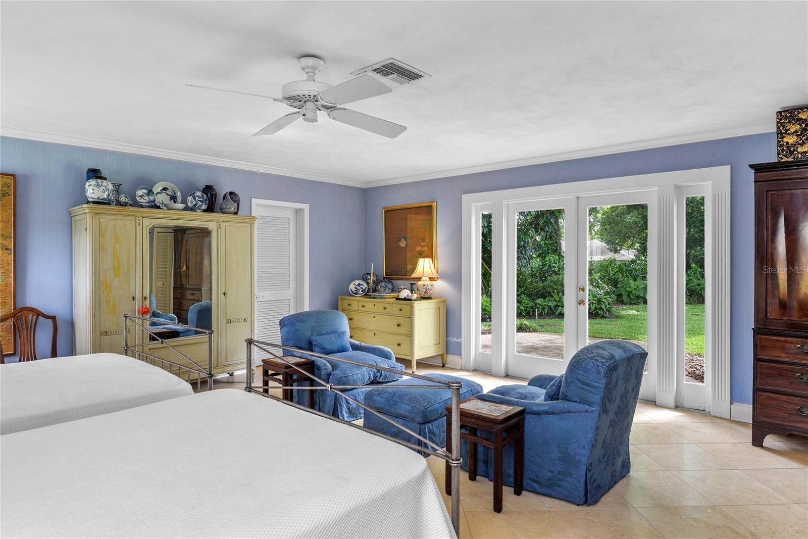 Image 24 of 45 For 2035 Lake Sue Drive