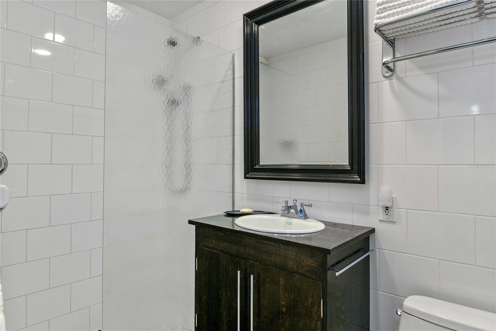 Image 34 of 45 For 2035 Lake Sue Drive