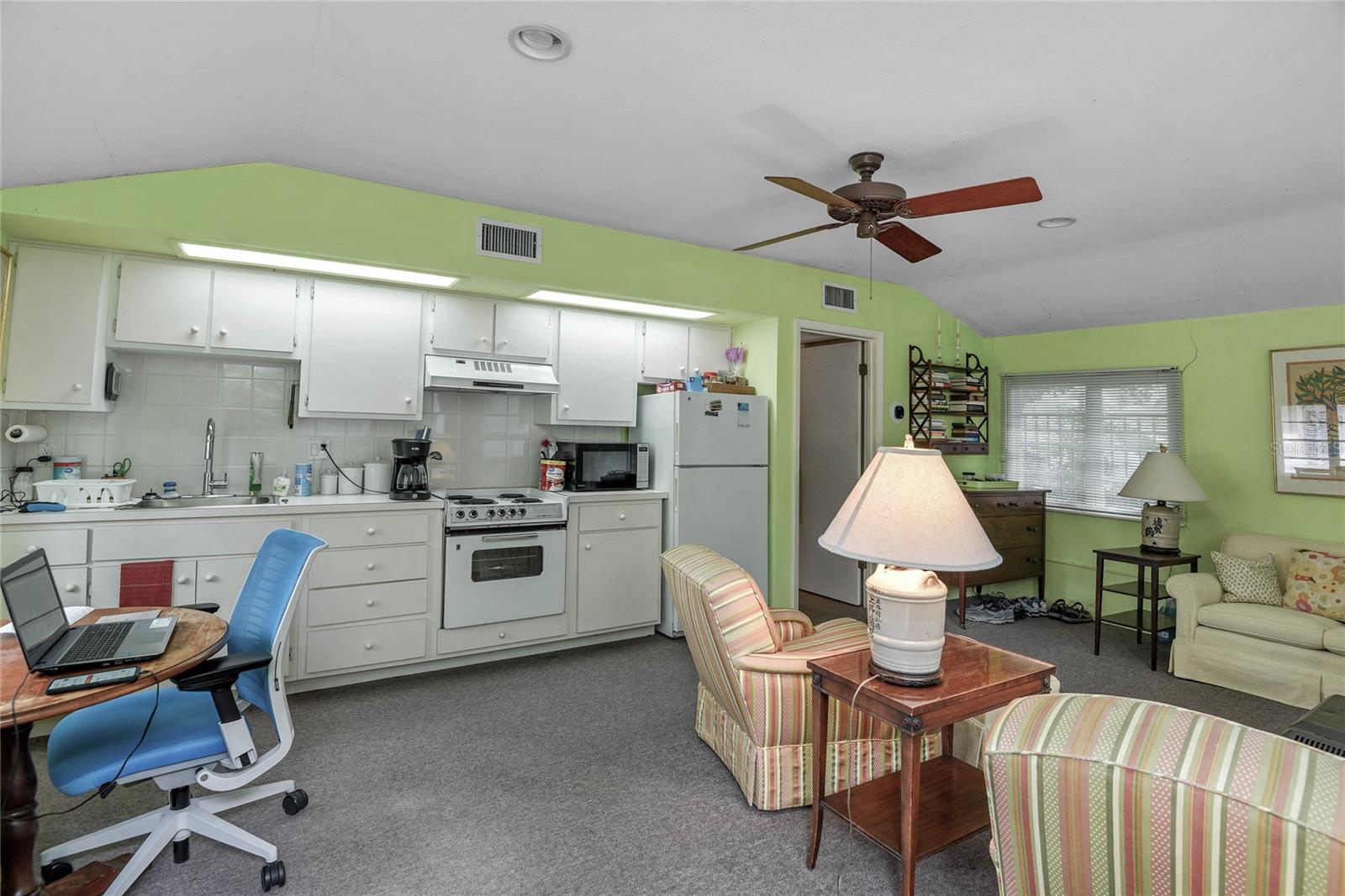 Image 35 of 45 For 2035 Lake Sue Drive