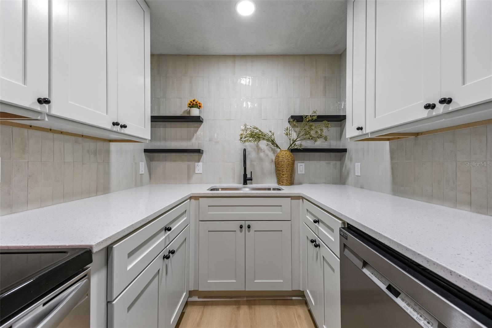 Image 4 of 21 For 2082 Little John Road