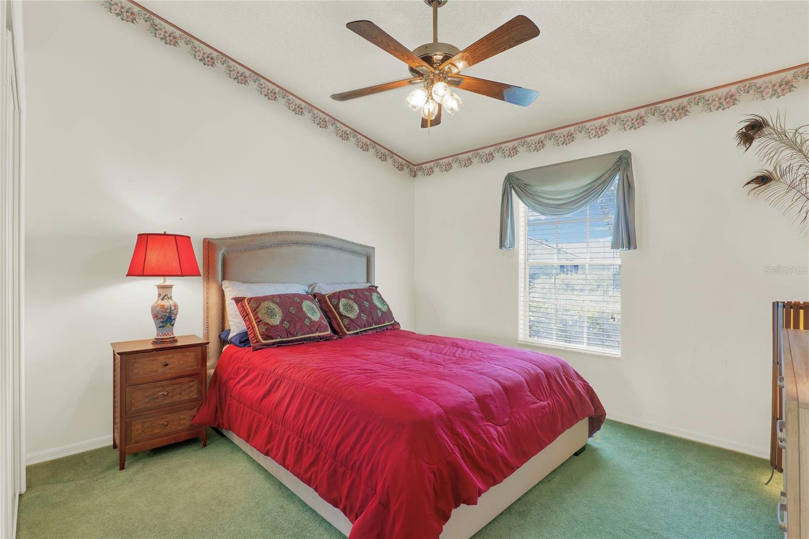 Image 11 of 37 For 4721 Tara View Road