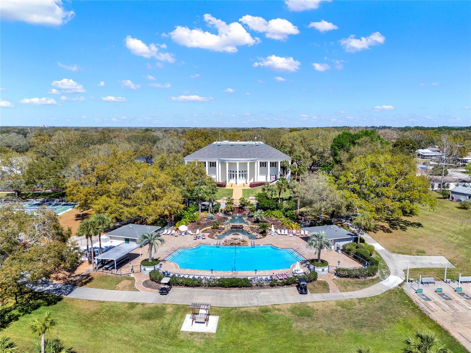 Image 19 of 37 For 4721 Tara View Road