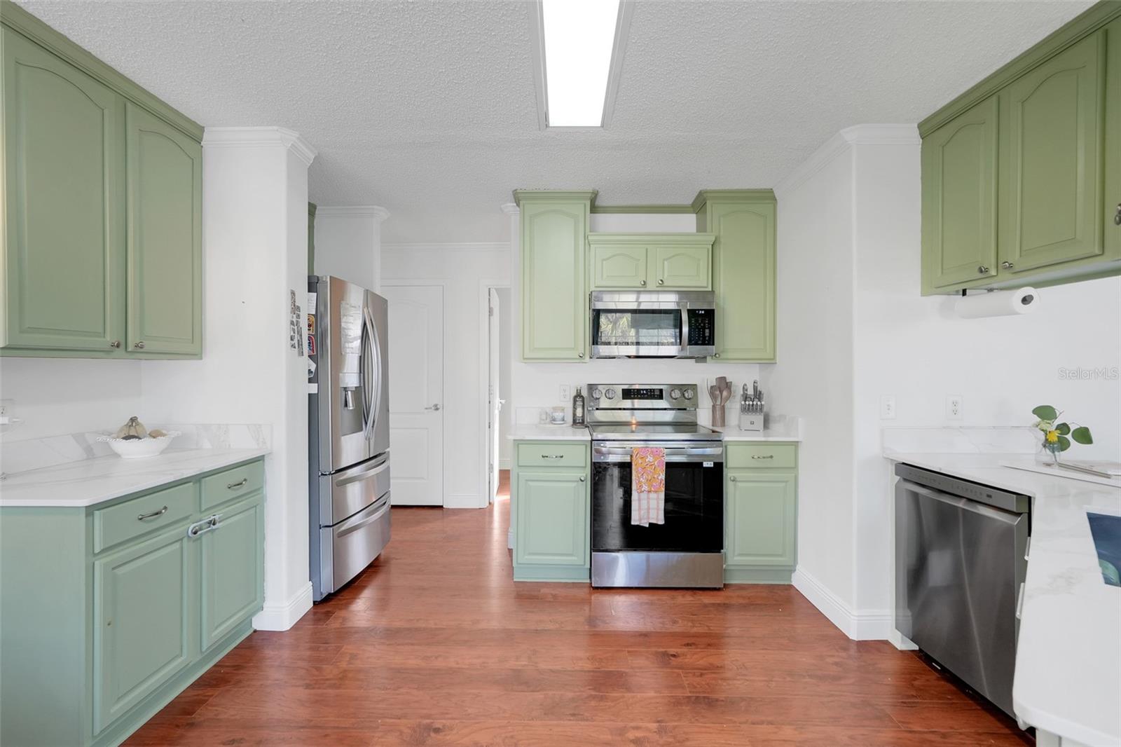 Image 10 of 32 For 500 Mattie Street