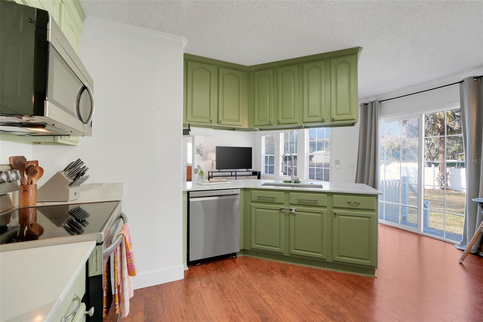 Image 11 of 32 For 500 Mattie Street