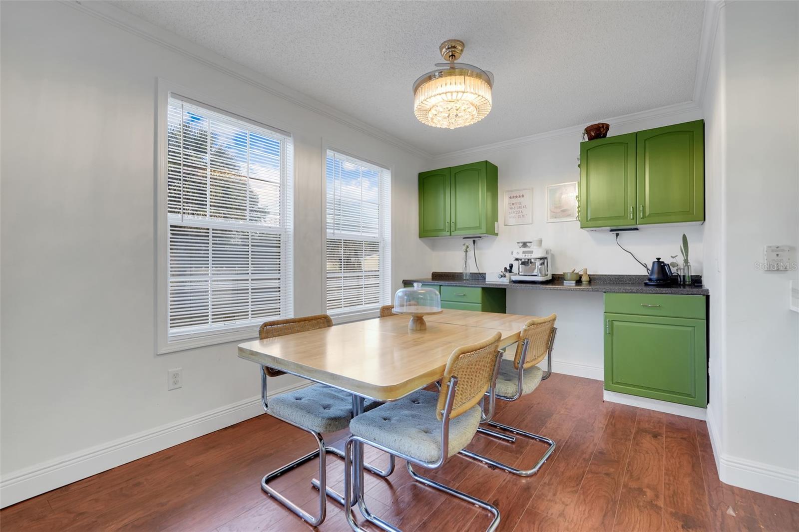 Image 12 of 32 For 500 Mattie Street