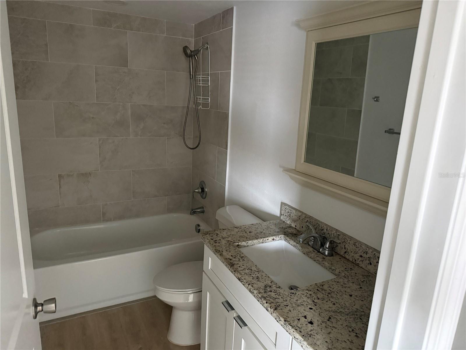 Image 8 of 10 For 399 Carroll St Street