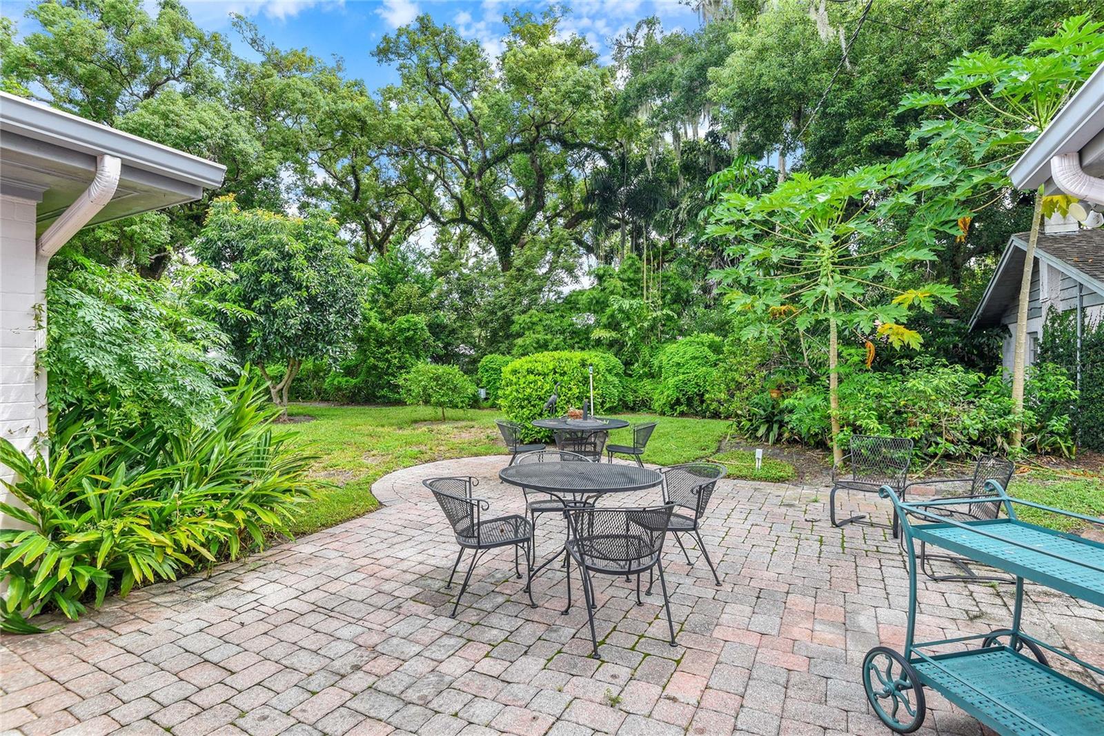 Image 8 of 8 For 2035 Lake Sue Drive